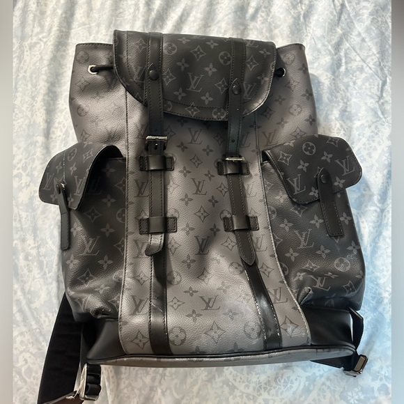 Pre Owned Louis Vuitton Christopher PM Bag in Monogram Eclipse Canvas - Picture 2 of 5